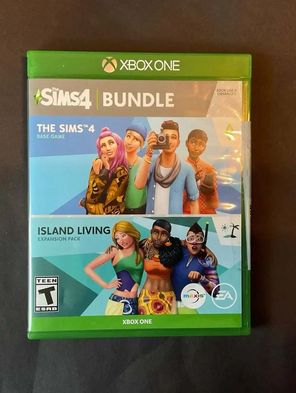 The Sims 4 Plus Island Living Bundle for Xbox One